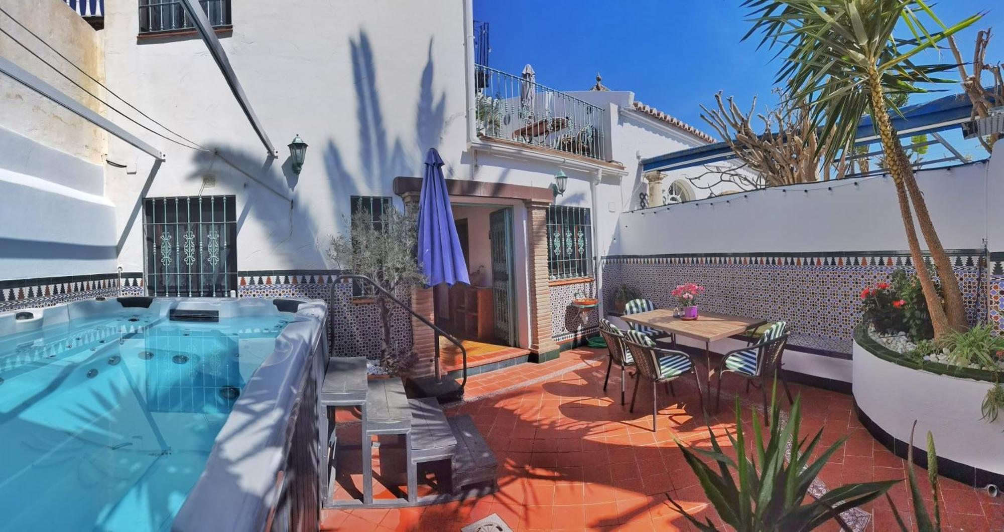 Villa Carabeo Nerja Εξωτερικό φωτογραφία