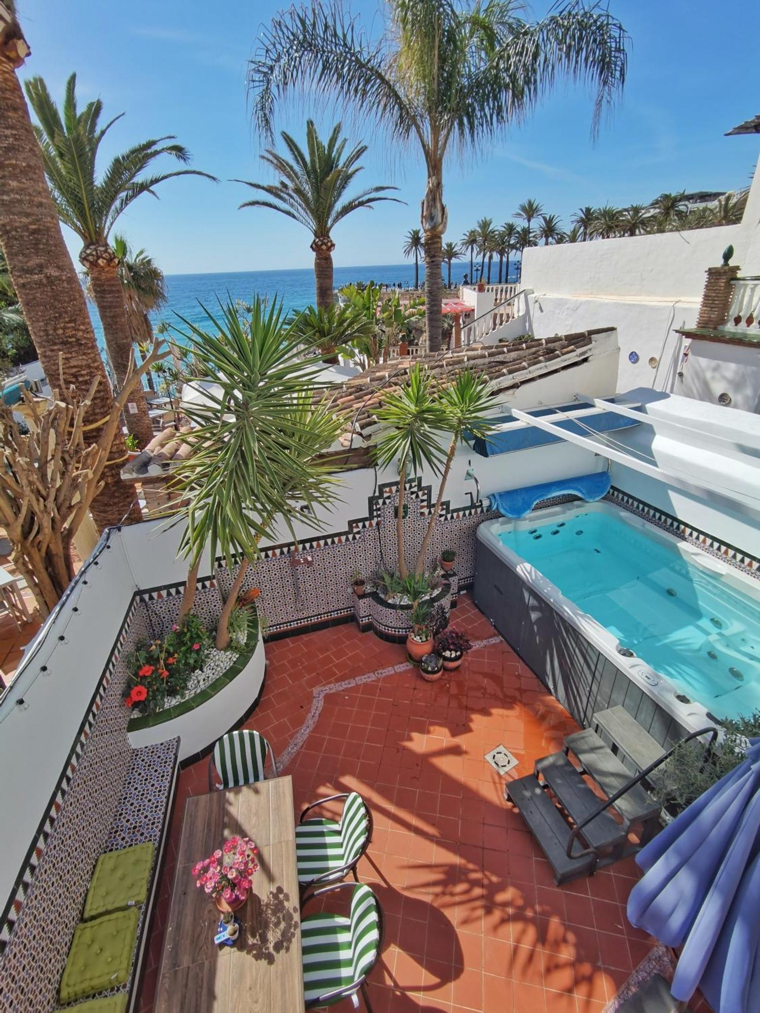 Villa Carabeo Nerja Εξωτερικό φωτογραφία