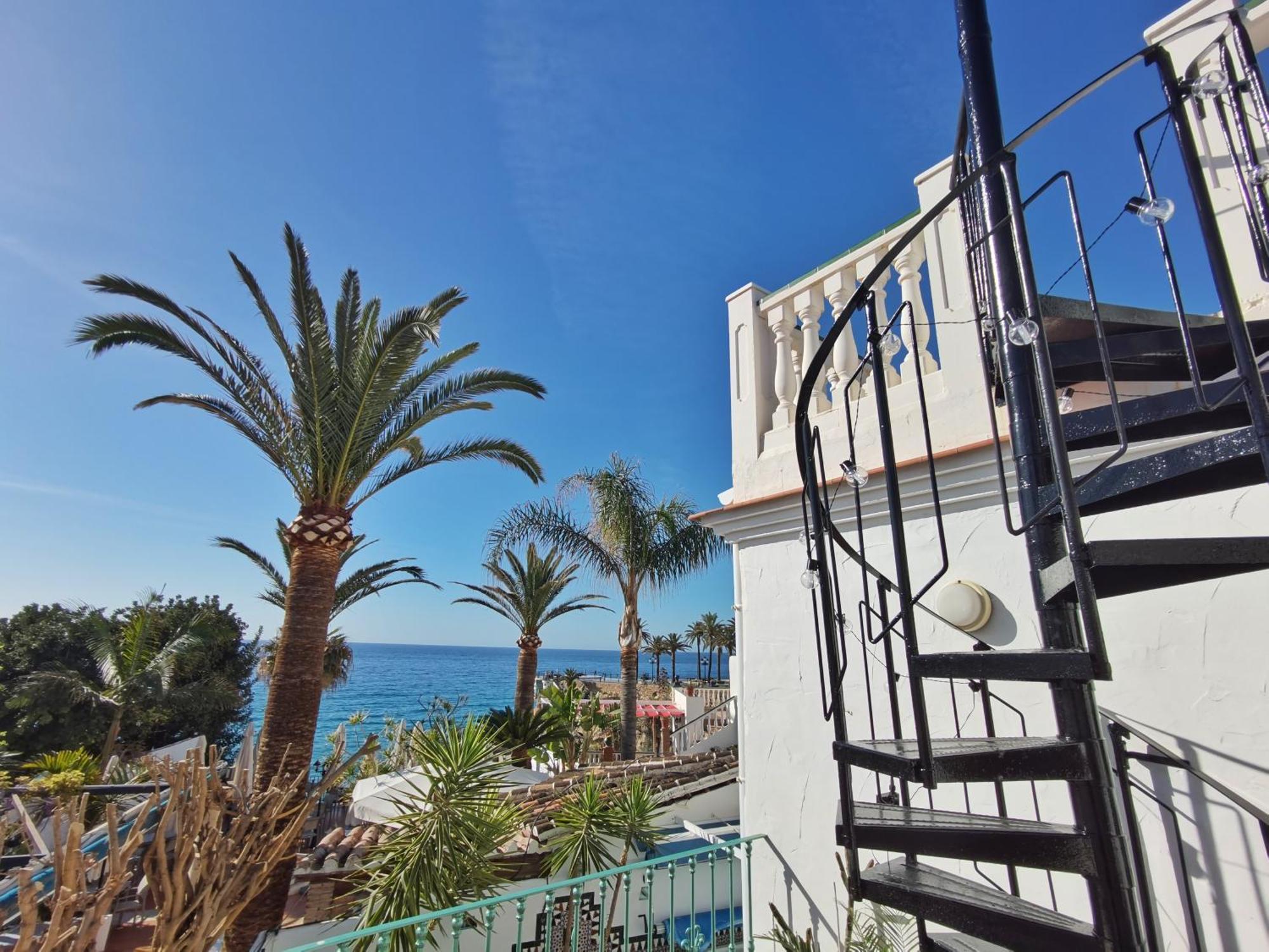 Villa Carabeo Nerja Εξωτερικό φωτογραφία