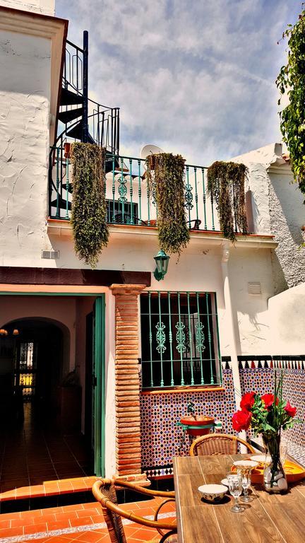 Villa Carabeo Nerja Εξωτερικό φωτογραφία