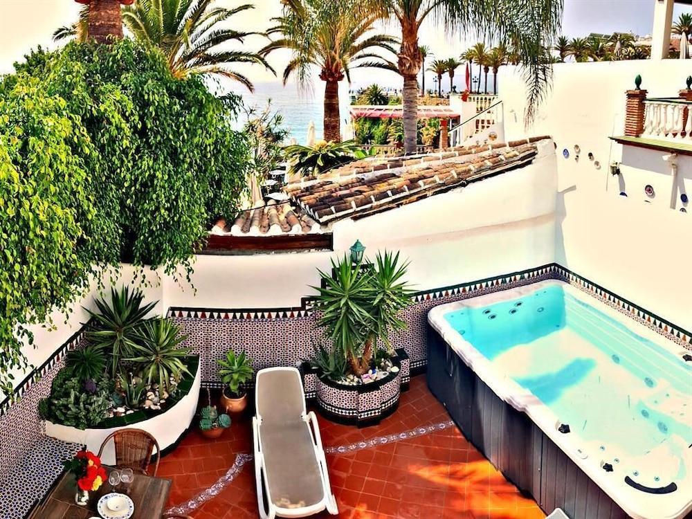 Villa Carabeo Nerja Εξωτερικό φωτογραφία